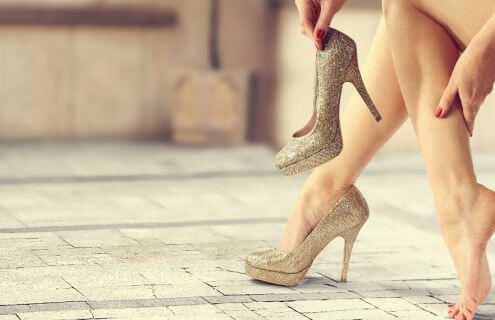 le scarpe nuove fanno male e i piedi soffrono ecco le soluzioni