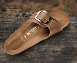 Come lavare le Birkenstock senza rovinarle: tutte le istruzioni